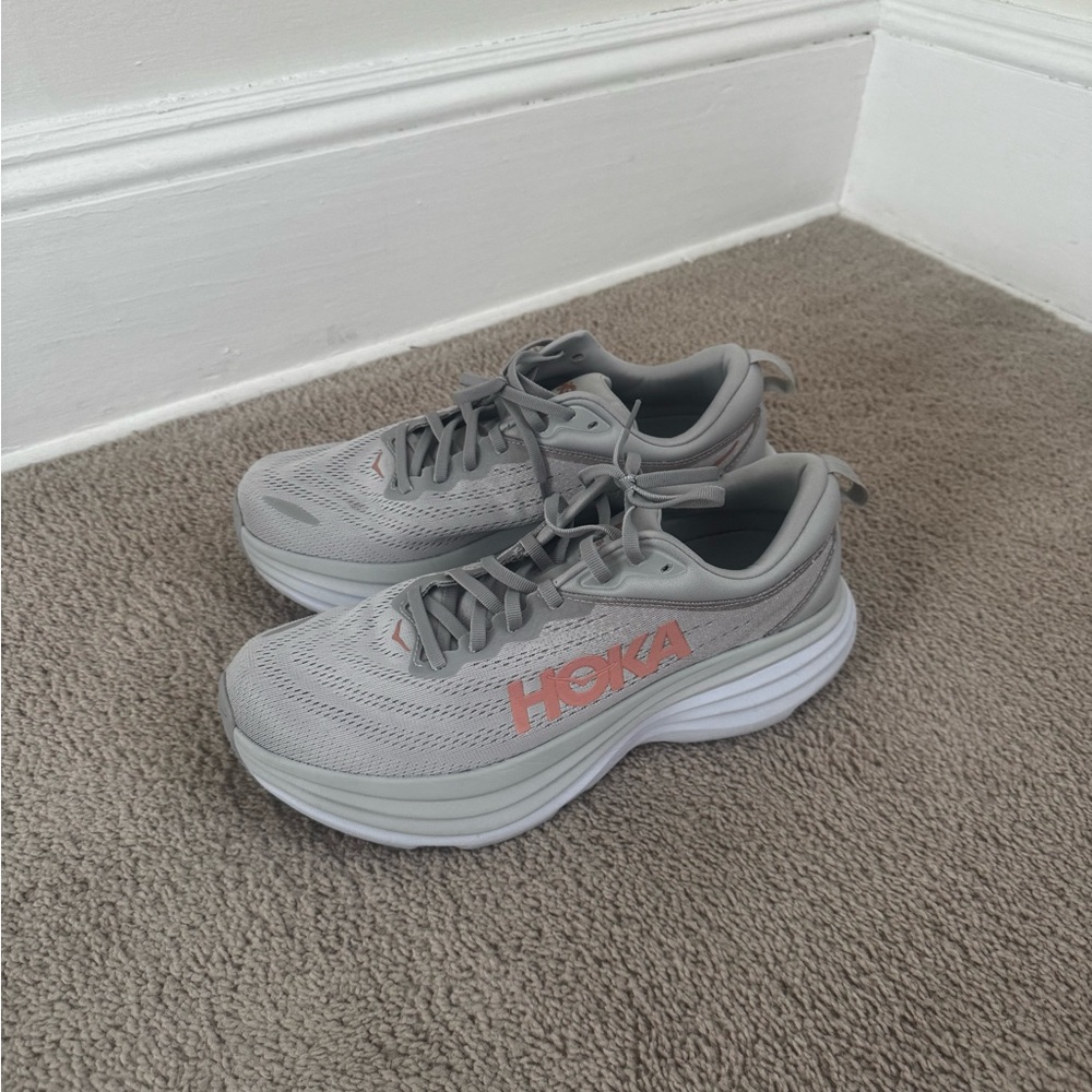 Women’s hoka bondi size 11